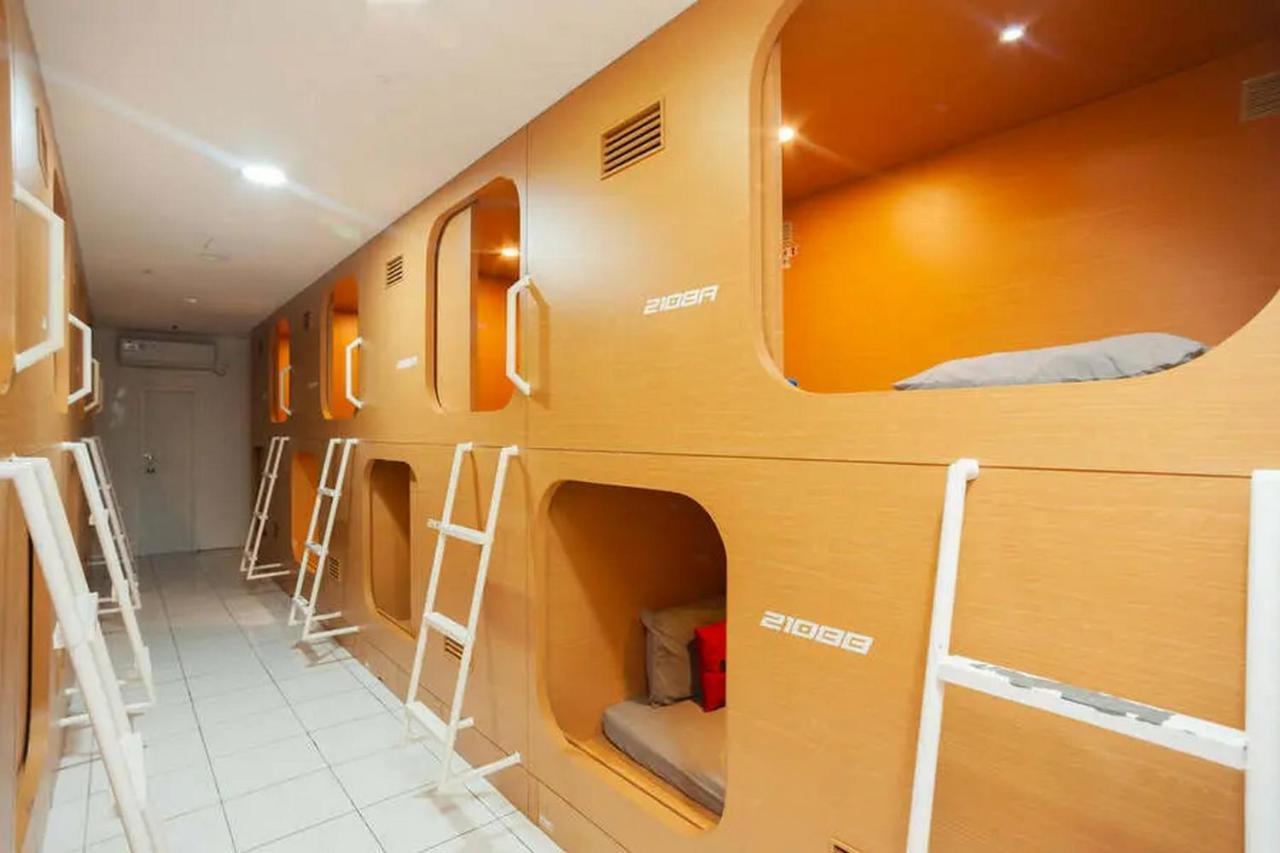 RedDoorz Hostel near Taman Puring Jakarta Exterior foto